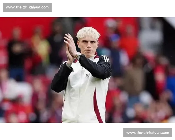 加纳乔今夏离队板上钉钉,英超三强争夺曼联 7000 万标价边锋 加纳乔今夏离队板上钉钉,英超三强争夺曼联 7000 万标价边锋