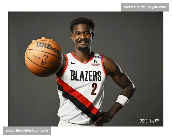 艾顿陨落：迟到、伤病与情绪失控，开拓者无奈买断 3560 万合同