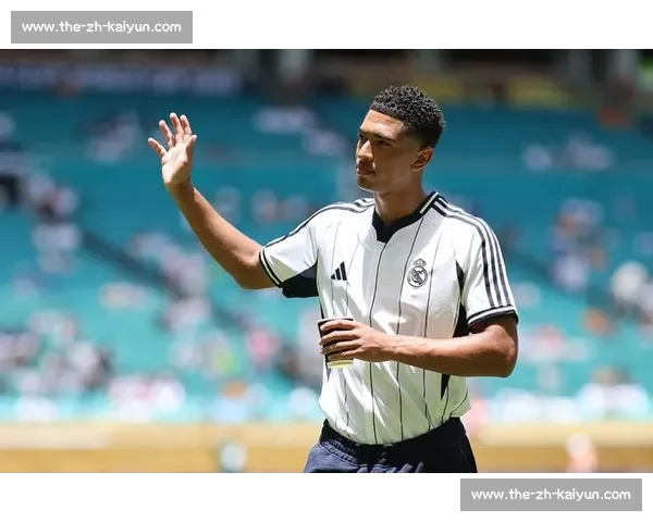 贝林厄姆兄弟号码传承！乔布 77 号接棒裘德 22 号征战世俱杯