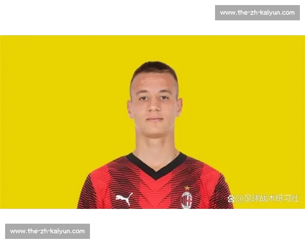 米兰新星卡马尔达租借加盟莱切，米兰保留 400 万欧元反买断权