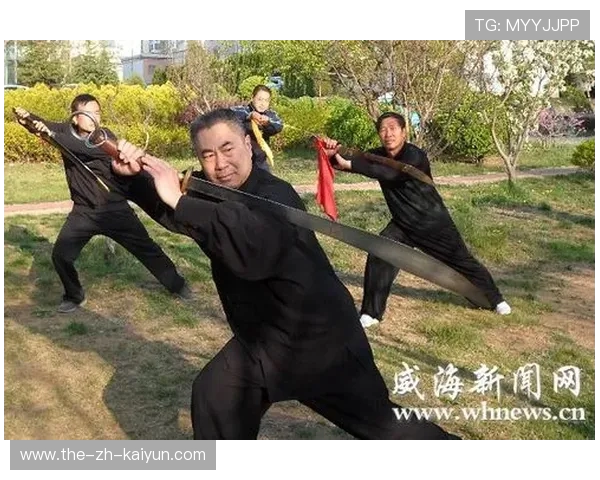 钟老师武术课堂:大树从体弱少年到功夫达人的蜕变 钟老师武术课堂:大树从体弱少年到功夫达人的蜕变